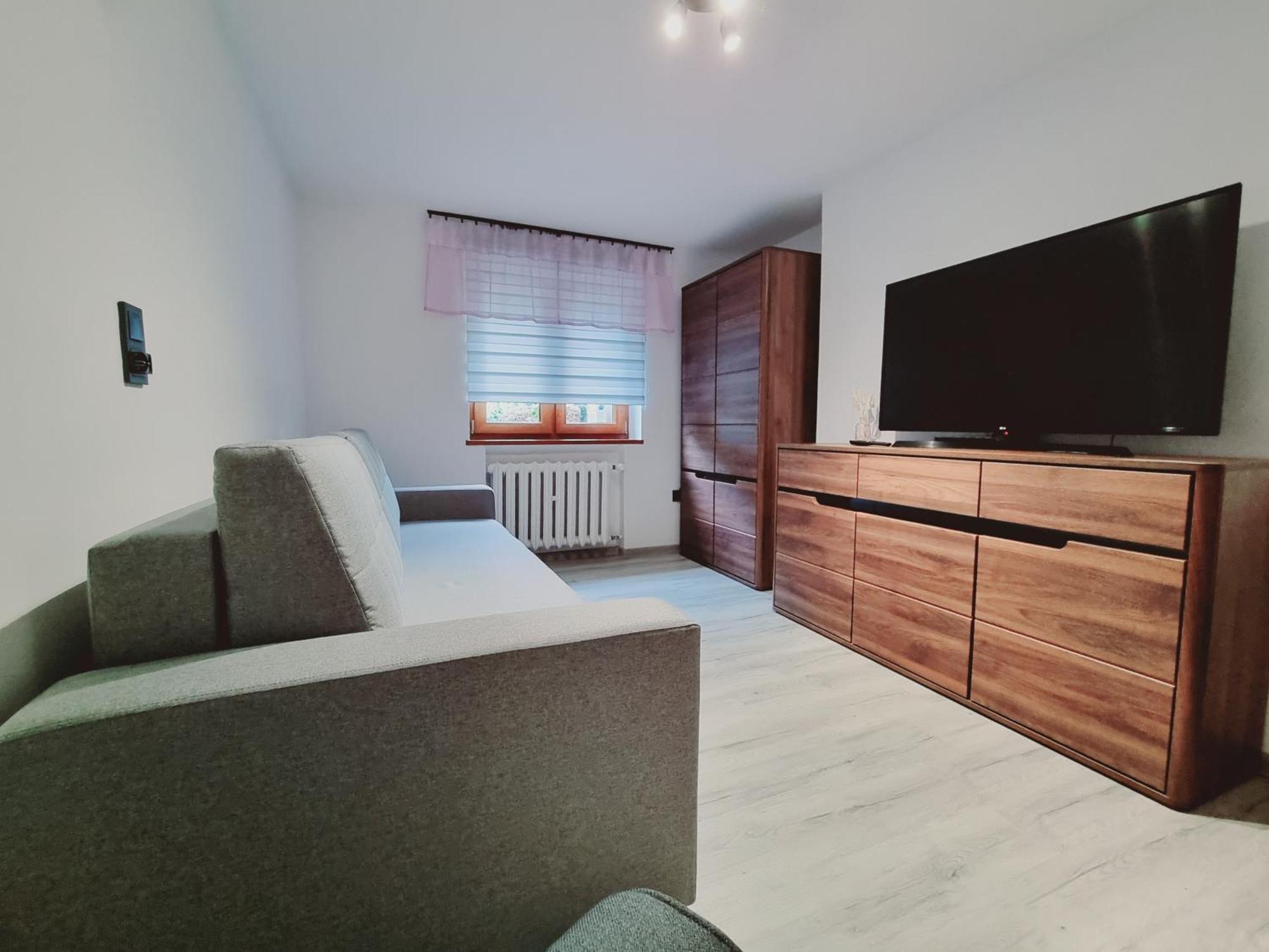 Apartament Paula Єленя-Ґура Екстер'єр фото